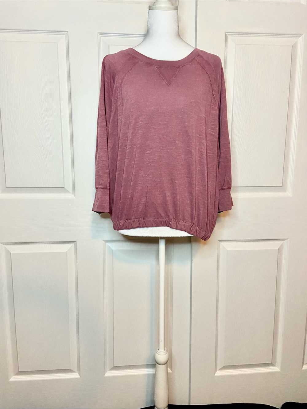 Dusty Rose Raglan Pullover Loungeshirt